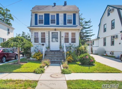 #1 photo, 31 Avondale Street, Valley Stream , NY 11581