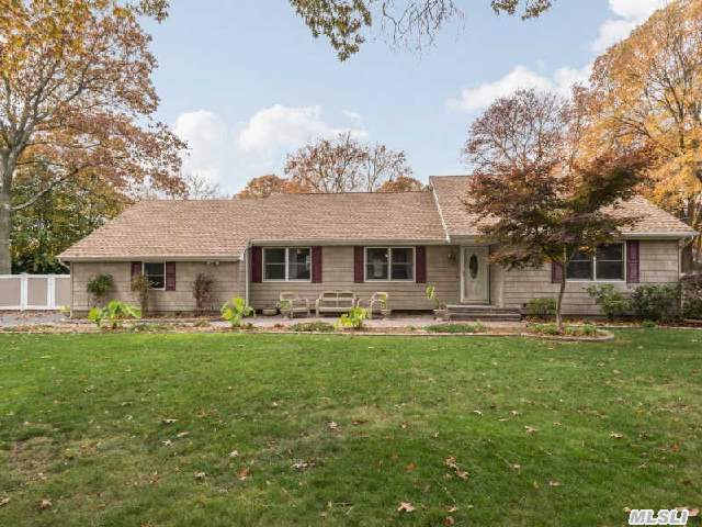 #1 photo, 8 Beach Street, サフォーク郡 Brookhaven , NY 11719