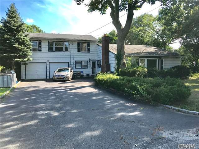 #1 photo, 316 Peconic Avenue, Medford , NY 11763