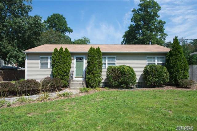 #1 photo, 61 Manchester Road, サフォーク郡 Huntington , NY 11743