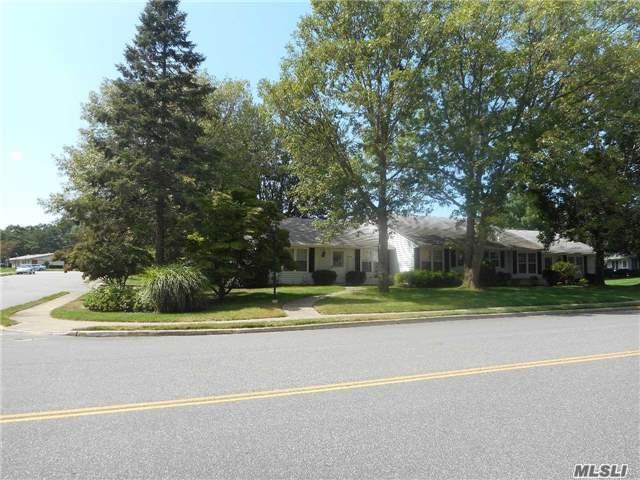 #1 photo, 456A Falmouth Court, سوفولك Ridge , NY 11961