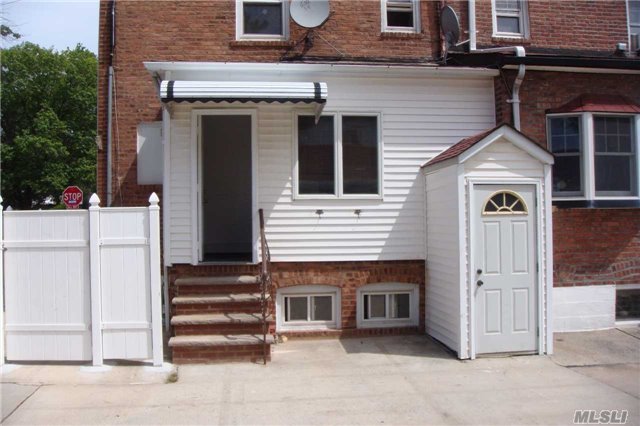 #1 photo, 47-02 188th Street, 法拉盛 Flushing , Ny 11358