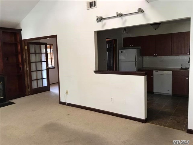 #1 photo, 191 Poplar Court, Wantagh , NY 11793