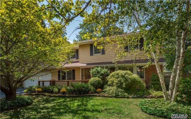 #1 photo, 20 Pine Hollow Lane, サフォーク郡 Greenlawn , NY 11740