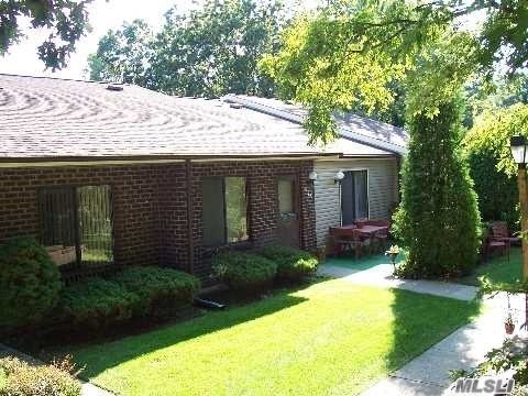 #1 photo, 776 Hilltop Court, सफ़ोक काउंटी Coram , NY 11727