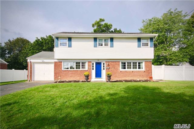 #1 photo, 21 Cornfield Lane, سوفولك Commack , NY 11725