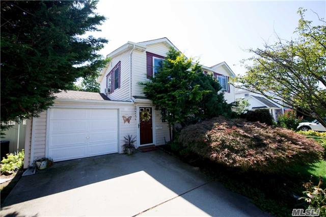 #1 photo, 57 Scooter Lane, ナッソー郡 Hicksville , NY 11801