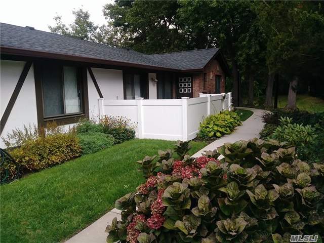 #1 photo, 605 Blue Ridge Drive, 東長島 Medford , NY 11763