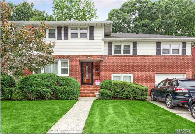 #1 photo, 22 Vassar Street, गार्डन सिटी Garden City , NY 11530