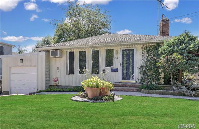 #1 photo, 88 Stowe Avenue, Babylon , NY 11702