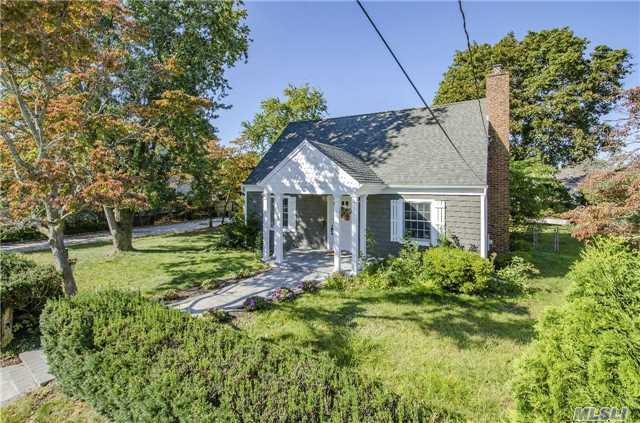 #1 photo, 42 Oak Street, Hicksville , NY 11801