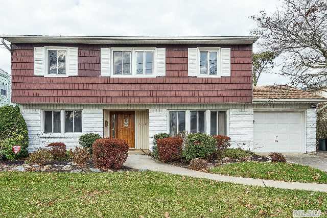 #1 photo, 2715 Walker Street, South Bellmore , NY 11710