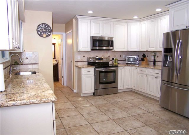 #1 photo, 12 2nd Street, Nesconset , NY 11767